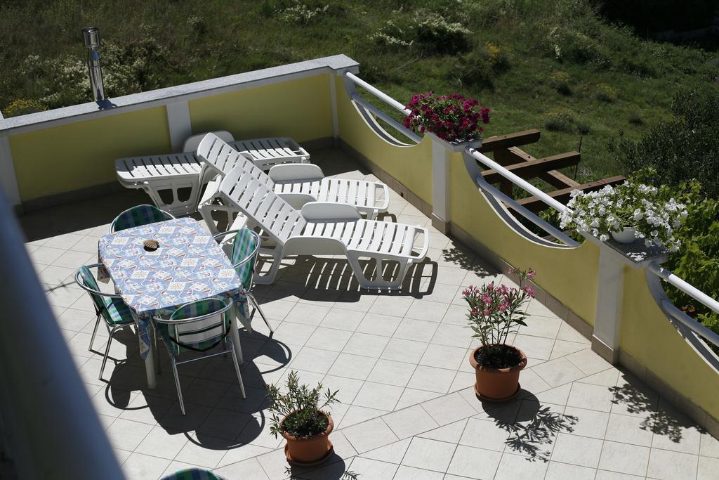 Apartments Roza Miškovići Eksteriør bilde