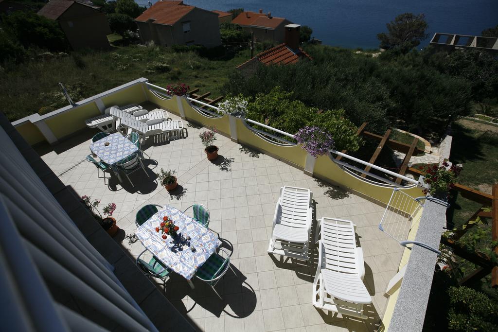 Apartments Roza Miškovići Eksteriør bilde