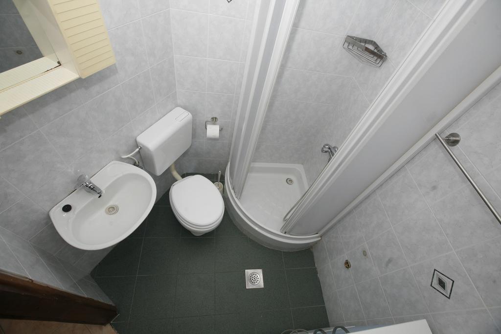 Apartments Roza Miškovići Eksteriør bilde