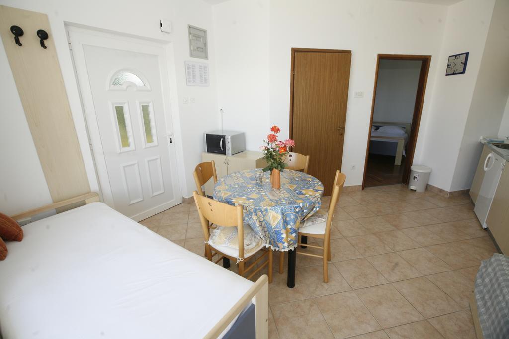 Apartments Roza Miškovići Eksteriør bilde