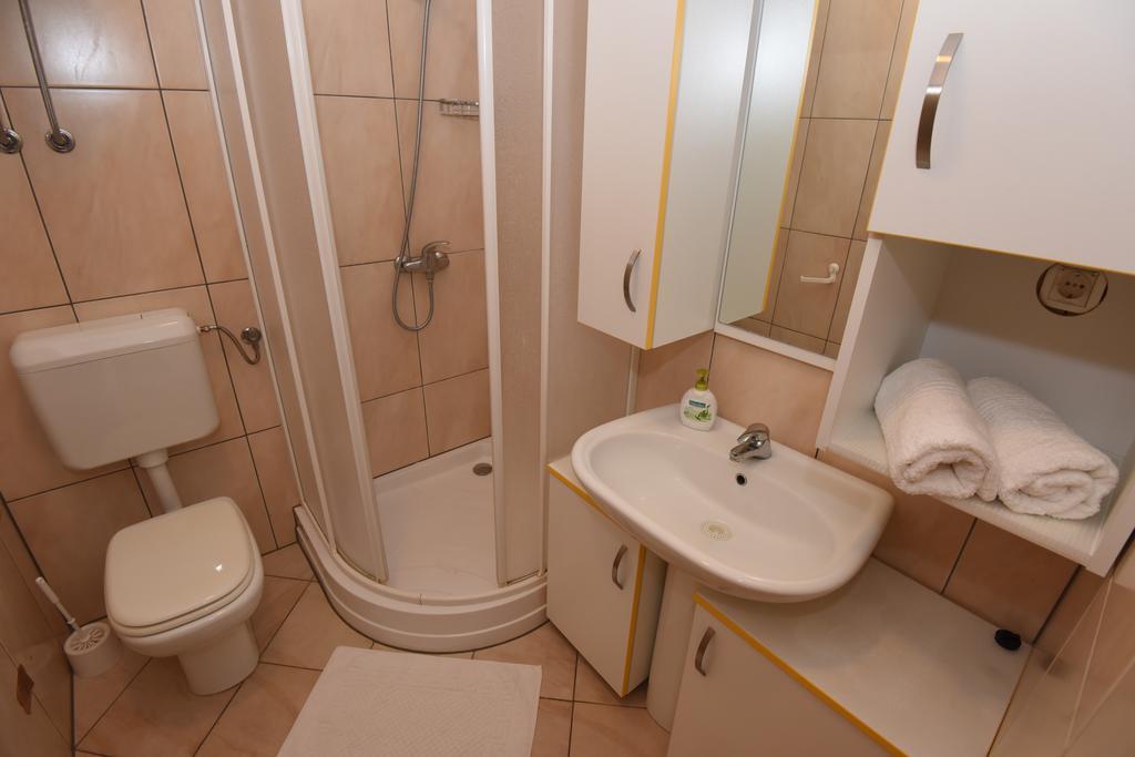 Apartments Roza Miškovići Eksteriør bilde